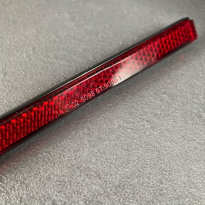 Reflektor universal rot eckig | Rückstrahler selbstklebend | E-geprüft | Motorrad